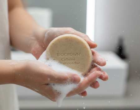 Shampo Padat/ Batang Shampo telah menjadi populer karena keberlanjutannya.